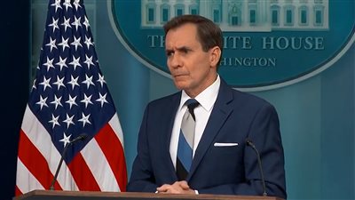 مصرع 10 حوثيين في أول عملية أميركية في البحر الأحمر 