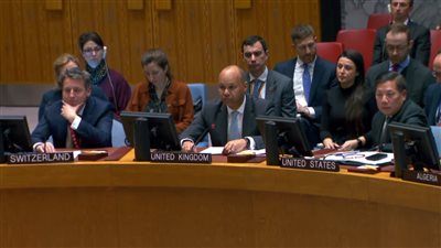 بريطانيا: لن نتردد في اتخاذ تدابير لمنع الاعتداءات الحوثية على الملاحة الدولية