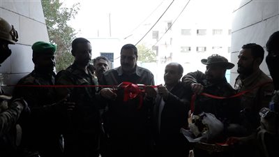 مدير أمن العاصمة عدن يفتتح مبنى شرطتي دار سعد وكابوتا بدعم إماراتي