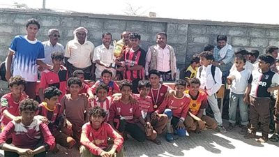 ثانوية الشهيد صيفان تتوج بكأس الأنشطة المدرسية بالمحفد 