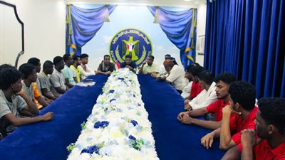 رئيس انتقالي حضرموت يودع بعثتي ناديي النخبة وشعلة العرض المشاركين في بطولة المريسي بعدن