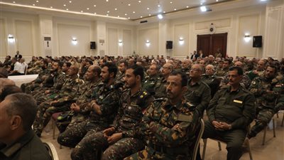 اللقاء الموسع لقادة القوات الجنوبية.. إشادات بالتضحيات وتأكيد على تعزيز اليقظة والجاهزية 