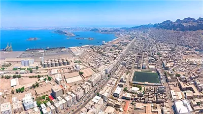 سياسيون جنوبيون يشيدون بمستوى الأمن والتنمية بالعاصمة عدن 