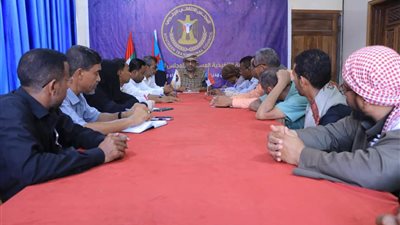 تنفيذية وادي وصحراء حضرموت تناقش الأوضاع الإنسانية والاقتصادية في المحافظة