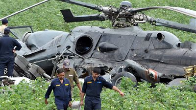 مصرع 9 أشخاص في تحطم طائرة عسكرية بكولومبيا