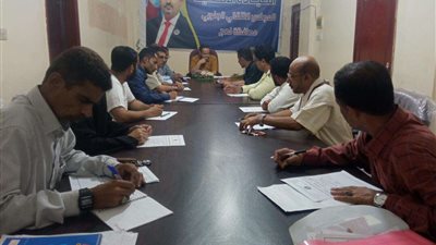 قيادة انتقالي لحج تستعرض نشاط عمل مكتبي الزراعة والصحة بتُبن