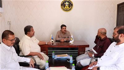 لقاء يناقش آلية تكامل جهود الجمعية الوطنية وتنفيذية انتقالي حضرموت