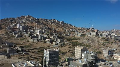 بعد سنوات من الاحتراب.. الحملة الأمنية تنجح في إعادة تطبيع الحياة بالحد يافع 