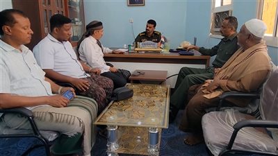 قيادة انتقالي سيئون تزور إدارة شرطة المديرية لبحث تعزيز الأمن والاستقرار