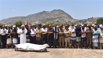 بموكب مهيب.. حالمين والجنوب يشيّعون الشهيد علي عبدالكريم التأمي 