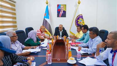 الهيئة المجتمعية تعقد اجتماعها الدوري برئاسة ناصر السعدي وتناقش تقارير دوائرها