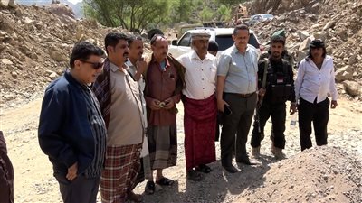 برئاسة الحالمي.. وفد يطّلع على أعمال مشروع طريق عقبة خَلَق بحالمين