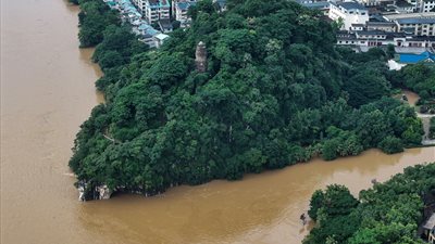 فقدان 8 أشخاص جراء انهيار أرضي في الصين