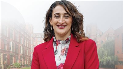 انفوجرافيك.. تعرف على د. أمنيات الشعيبي عميد كلية الطب بجامعة شيلفيد البريطانية 