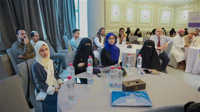 بدعم المحرّمي.. وزارة التربية والتعليم تقيم ورشة تدريبية بعدن لفريق تحدي القراءة العربي