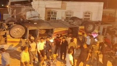 مصرع 35 وإصابة 23 آخرين بحادث انقلاب حافلة في إيران