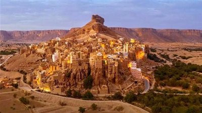 انفوجرافيك..مدينة الهجرين مسكن شاعر العصر الجاهلي امرؤ القيس 