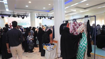 المعرض الخيري للملابس بعدن.. أيادي العطاء تعزز تضامن النسيج المجتمعي 