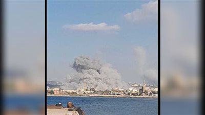 غارات إسرائيلية تستهدف الحديدة اليمنية وتفجر خزانات نفط