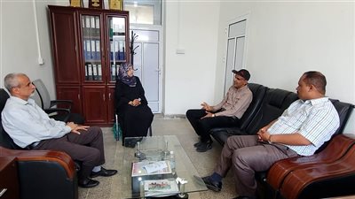 الوكيل الشبحي يطلع على الأوضاع الصحية بحضرموت الساحل