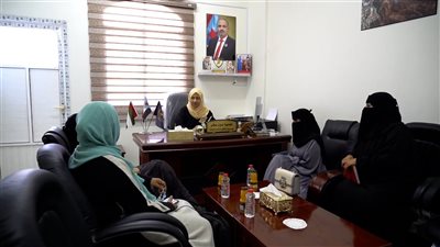 هيئة الإغاثة تبحث مع جمعية الوفاء سبل دعم المكفوفات