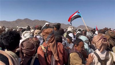 تشييع مهيب لجثمان الشهيد العقيد أحمد السليماني في شبوة