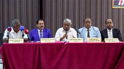 لجنة التواصل بحضرموت تعقد مؤتمرًا صحفيًا تتويجاً لجهودها في توحيد الكلمة