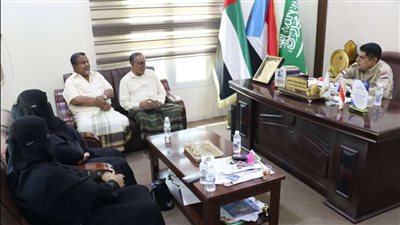 رئيس انتقالي حضرموت يلتقي مدير مكتب التربية والتعليم بمديرية المكلا