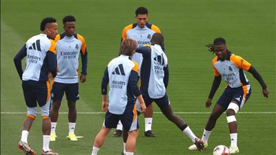 ريال مدريد يُنهي تحضيراته لخوض الكلاسيكو