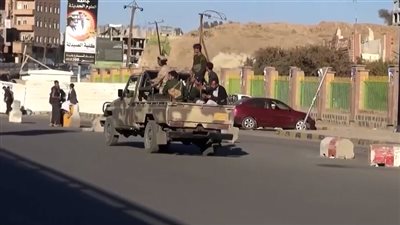 مليشيا الحوثي تداهم مركزا دينيا في الحديدة 