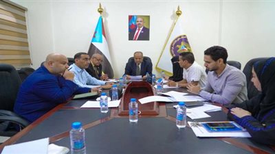 مركز البحوث يستعرض التطورات السياسية وأثرها على الجنوب