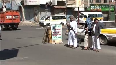 وسائل إعلام: الحوثي يفرض قيوداً على حركة قياداته خشية هروبهم وسقوط صنعاء 