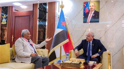 الكثيري يلتقي القاضي خالد الأعجم آخر رئيس للادعاء العام في دولة الجنوب