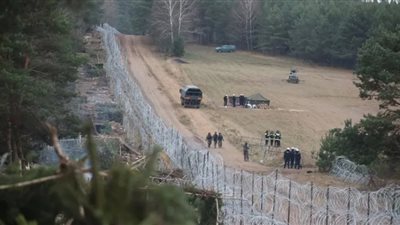 بولندا تقترب من إغلاق حدودها مع بيلاروس لمواجهة 