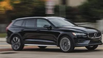 فولفو V60 2025.. الفخامة تلتقي مع الأداء القوي في سيارة واحدة
