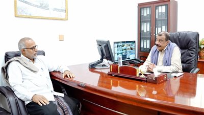 اللواء بن بريك يؤكد أهمية توحيد كلمة أبناء حضرموت ودورها البارز في السياسة