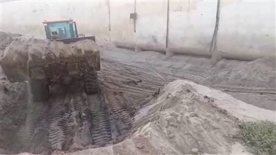 التسليم النهائي لمشروع صيانة بوابات سد فؤاد في دلتا أحور