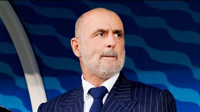 استقالة مدرب المنتخب البولندي لكرم القدم 