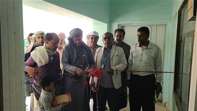 مدير عام الصعيد يدشن الطاقة الشمسية بمستشفى جمال عبدالناصر ومركز يشبم الصحي