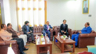 وزير النقل يستقبل السفير الياباني لدى بلادنا