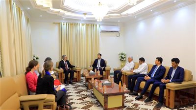 رئيس هيئة التشاور يستقبل رئيس البعثة الأوروبية وسفراء فرنسا وهولندا وألمانيا