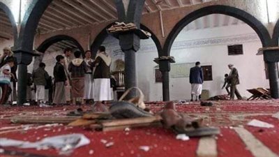 الحوثي يقتحم مسجد للسنة بماوية تعز ويطرد إمامه السلفي ويستبدله بآخر من صعدة