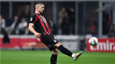 يوفيتش لاعب ميلان وريال مدريد يحط الرحال في أثينا