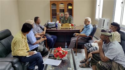 أمين عام محلي لحج يطلع على خطط وأنشطة مكتب الشباب والرياضة بالمحافظة