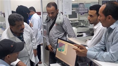 حملة تفتيش لمكتب صحة التواهي بعدن لمراقبة أسعار الفحوصات الطبية 