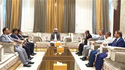 المحرّمي يشدد على أهمية استقلالية القضاء وسرعة البت في القضايا