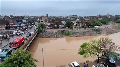 أكثر من 150 مفقودا جراء الفيضانات شمال غربي باكستان