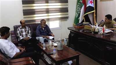 انتقالي حضرموت وهيئة الأدوية يبحثان ضبط أسعار الأدوية بالمكلا