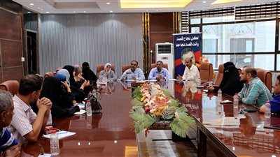 الزهري يناقش مع مدراء المدارس الأهلية قرار تخفيض رسوم التسجيل