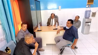 محافظ الضالع يتفقد الطوارئ التوليدية بقعطبة ويوجه بتحسين الأداء لخدمة المواطنين